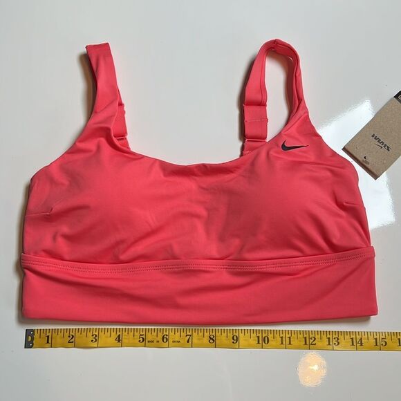 Nike Women’s Essential Scoop Neck Midkini Swim Top - Picture 9 of 11